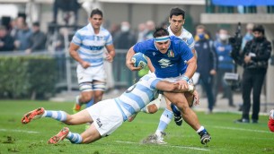 Rugby, regalò banana marcia a Traorè: Nemer squalificato fino al 30 giugno