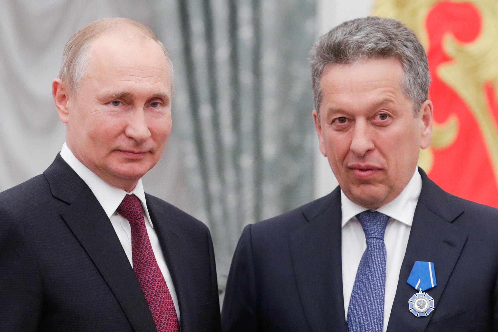 Russia, cade da finestra ospedale: morto Maganov, vicepresidente di Lukoil