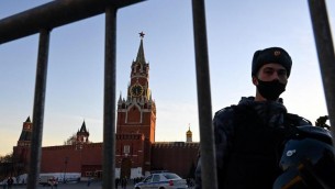 Russia, Cremlino: "Risponderemo a dispiegamento armi nucleari Usa in Europa"