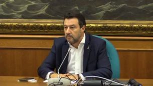 Salvini: "Governo aveva fiducia per non aumentare tasse" - Video