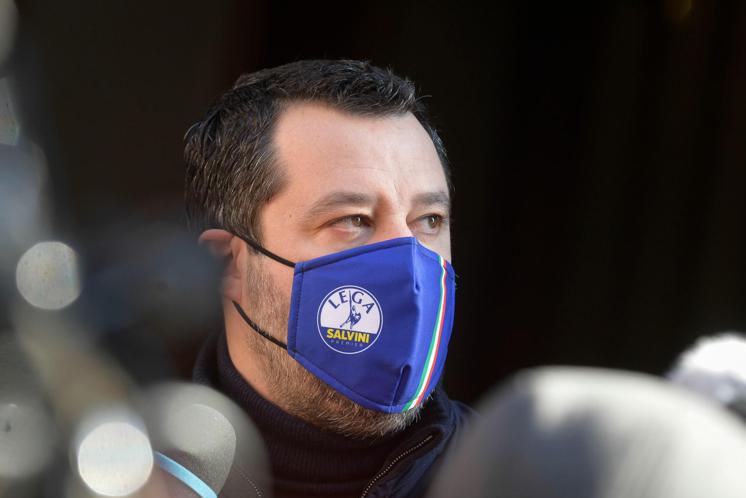 Salvini: "La sovranità appartiene al popolo"