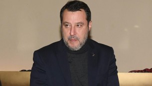 Salvini replica a Vasco Rossi: "Si confronti con parenti vittime"