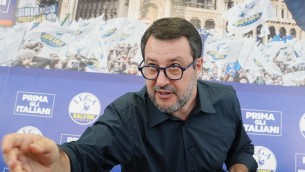 Salvini: "Volevano fare fuori Lega? Qualcuno diceva tanti nemici tanto onore..