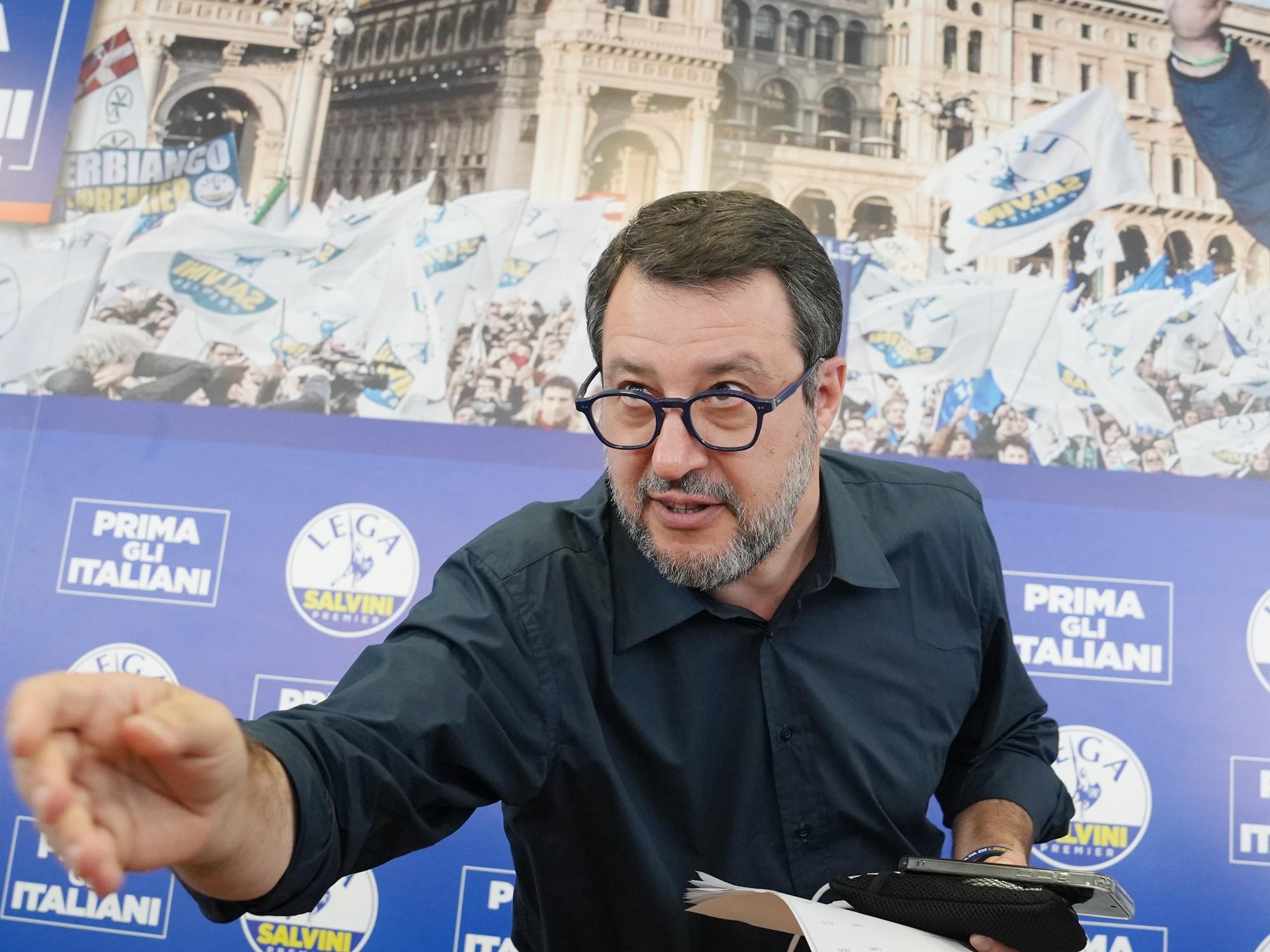 Salvini: "Volevano fare fuori Lega? Qualcuno diceva tanti nemici tanto onore..
