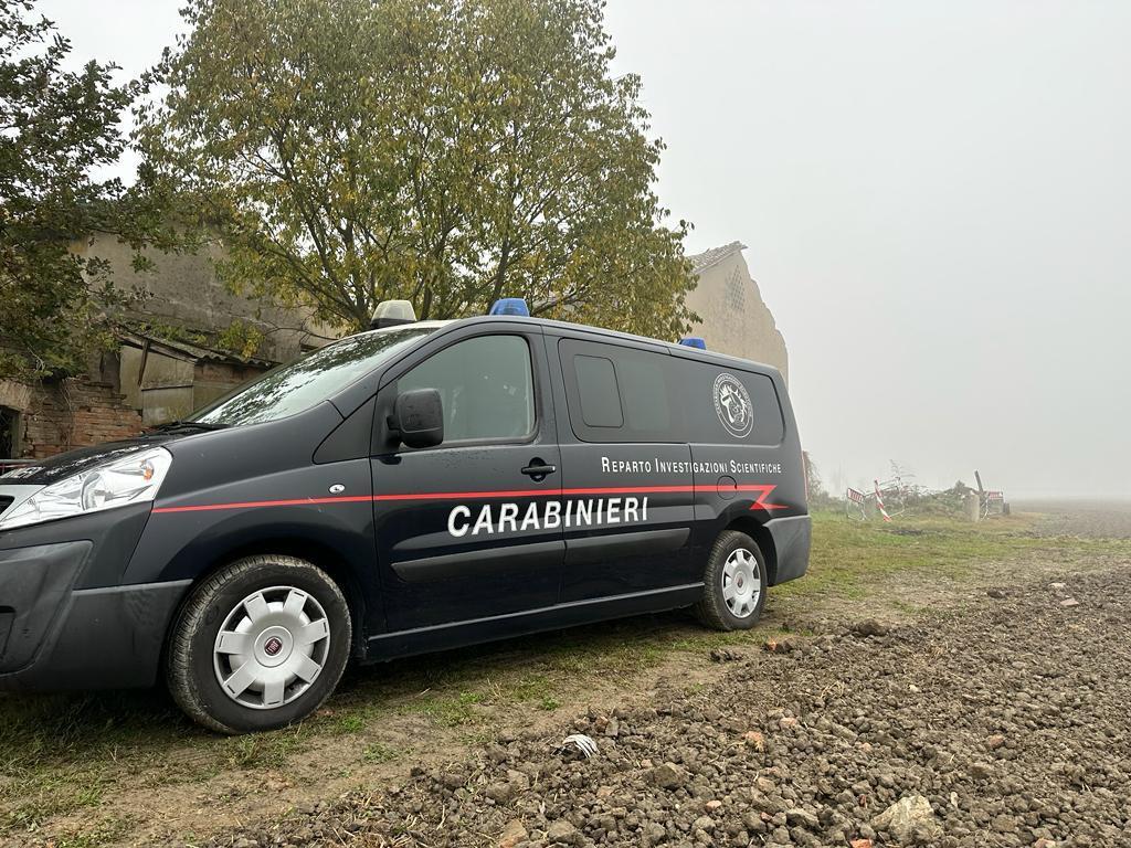 Saman, trovati resti umani in casolare a Novellara