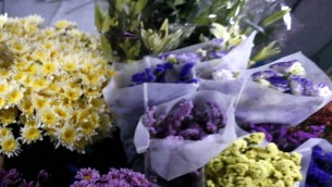 San Valentino, fiori per 2,5 miliardi: ecco il manuale anti gaffe