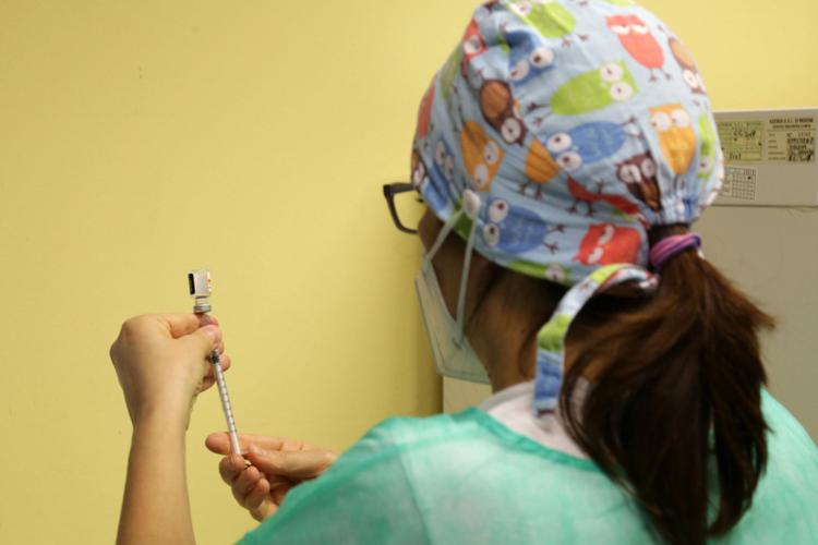 Sanità, pediatri: "Da Dengue a zecche più rischi con climate change, proteggere bimbi"