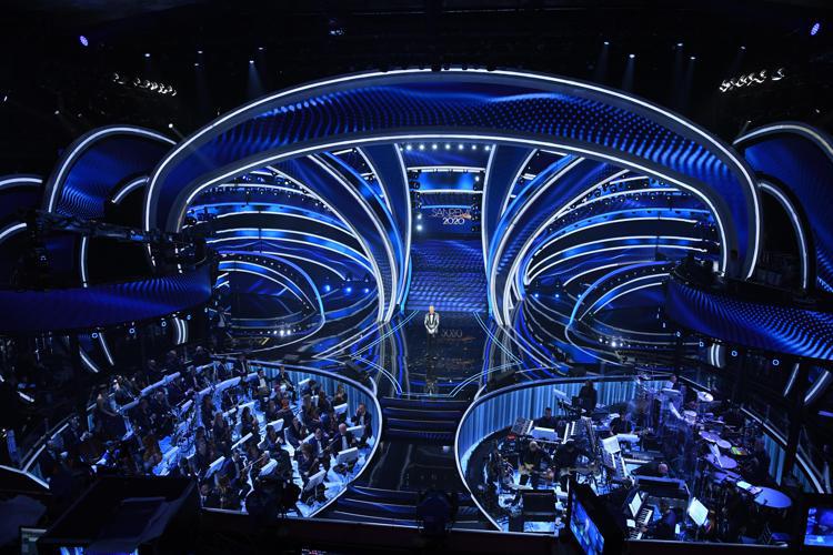 Sanremo 2021, festival senza pubblico divide ex e 'vecchie glorie'