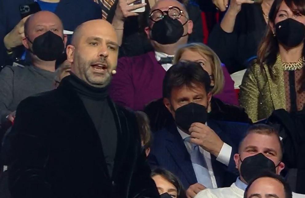 Sanremo 2022, ecco Checco Zalone: show al Festival