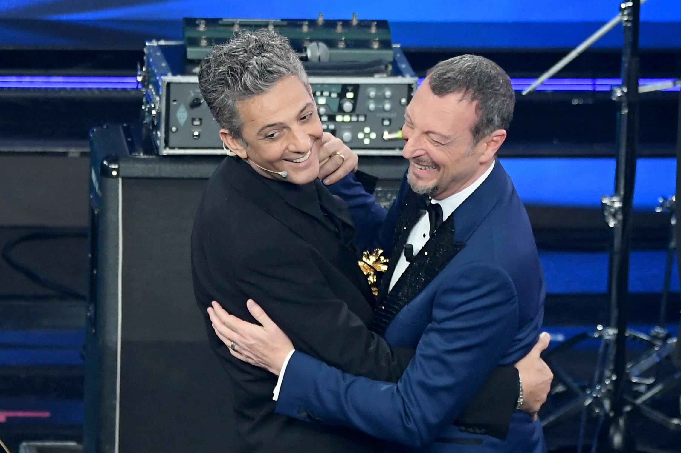 Sanremo 2022, su Fiorello resta la suspense