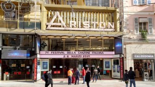 Sanremo 2023, duettanti-ospiti del festival: nel regolamento entra il 'lodo Jovanotti'