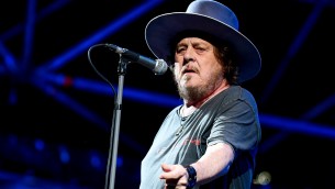 Sanremo 2023, Zucchero: "Mai inviato brano ad Amadeus"