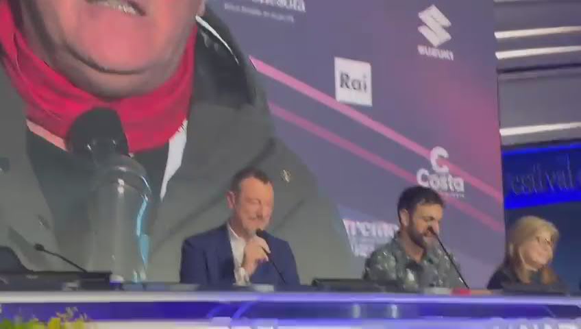 Sanremo 2024, Amadeus e Mengoni: "Noi antifascisti"