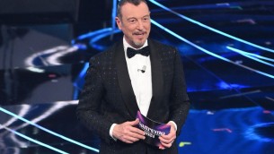 Sanremo 2024, Amadeus: "La giuria mi è piaciuta molto, è stata soluzione giusta"