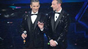 Sanremo 2024, Amadeus pronto per primo annuncio da Fiorello - Video