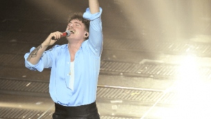 Sanremo 2025, chi è Olly: il vincitore della 75esima edizione del Festival