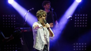 Sanremo 2025, Ermal Meta chi è: la famiglia, 6 volte al Festival e l'amore per la figlia Fortuna