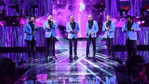 Sanremo 2025, Neri per Caso chi sono: il gruppo che duetta con Massimo Ranieri