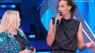 Sanremo, Ghali: "Ormai la gente ha paura di dire 'viva la pace'"