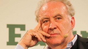 Santoro: "Berlusconi ha perso voti con Travaglio in tv"