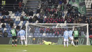 Sassuolo-Lazio 2-1, Berardi e Raspadori firmano la rimonta