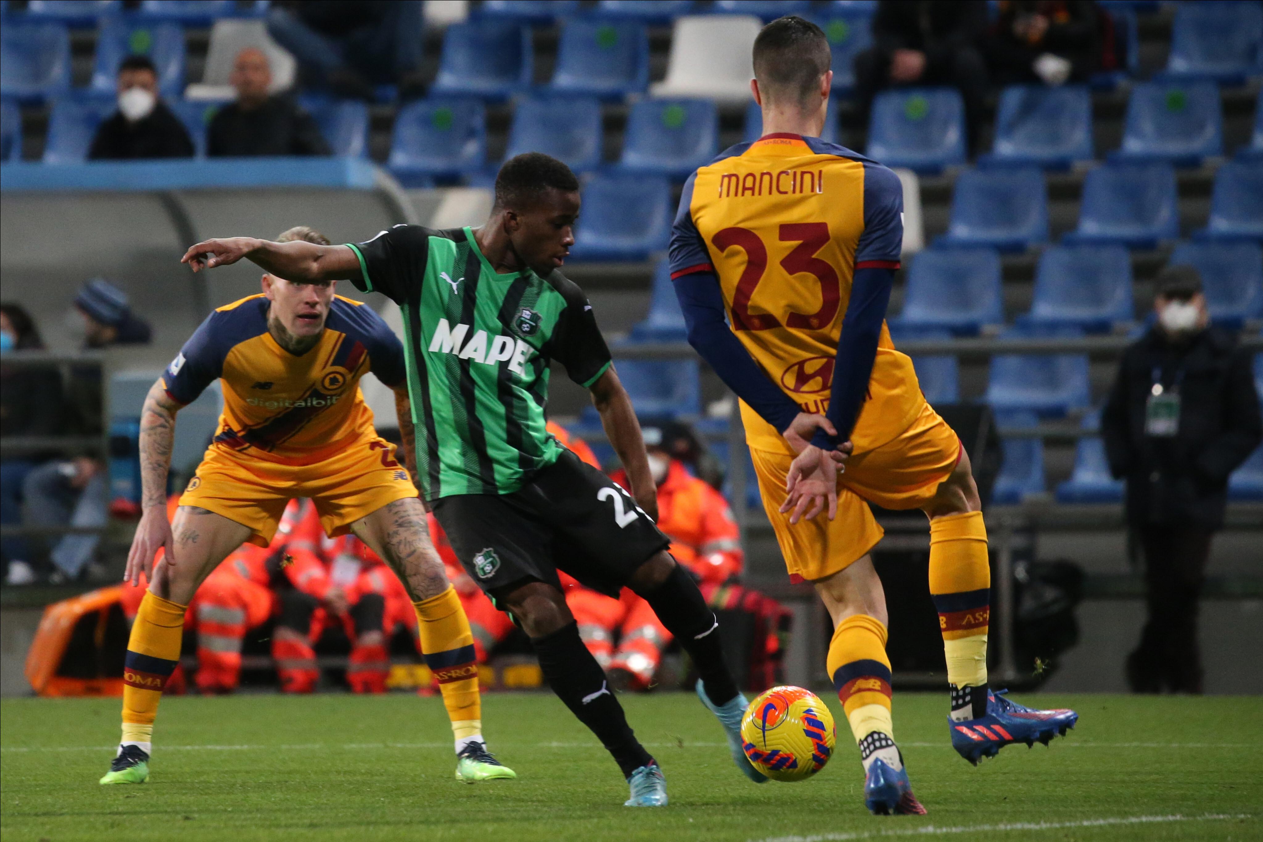 Sassuolo-Roma 2-2, giallorossi salvi al fotofinish