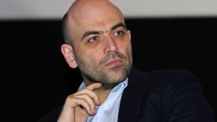 Saviano e il "saluto romano a parata 2 giugno": la replica di Crosetto