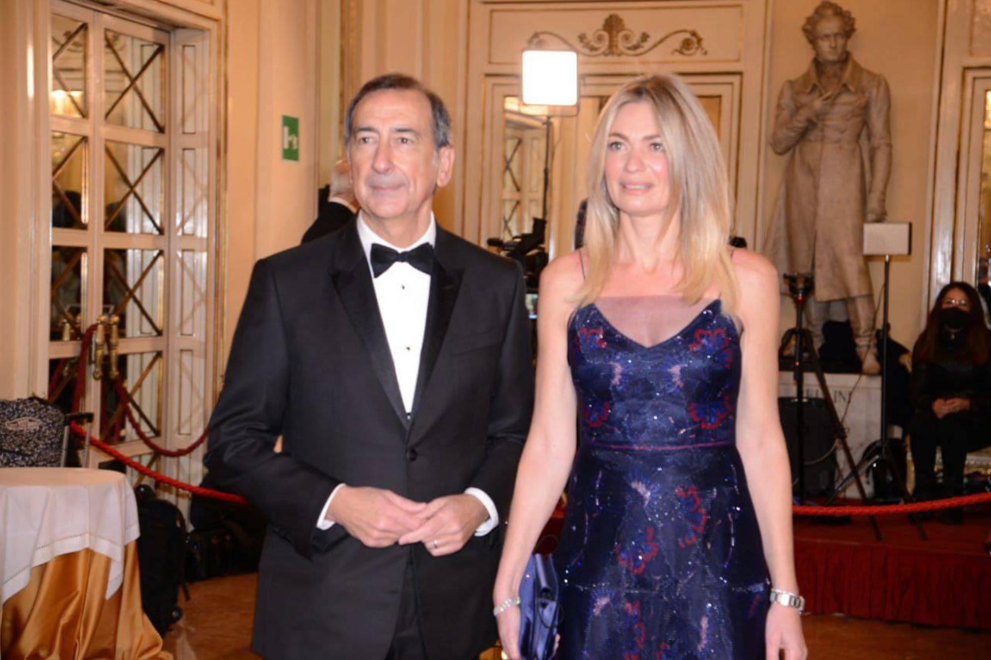 Scala, tutti i look della Prima