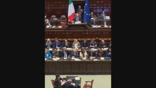 Schlein parla alla Camera, Meloni perde la pazienza al question time - Video