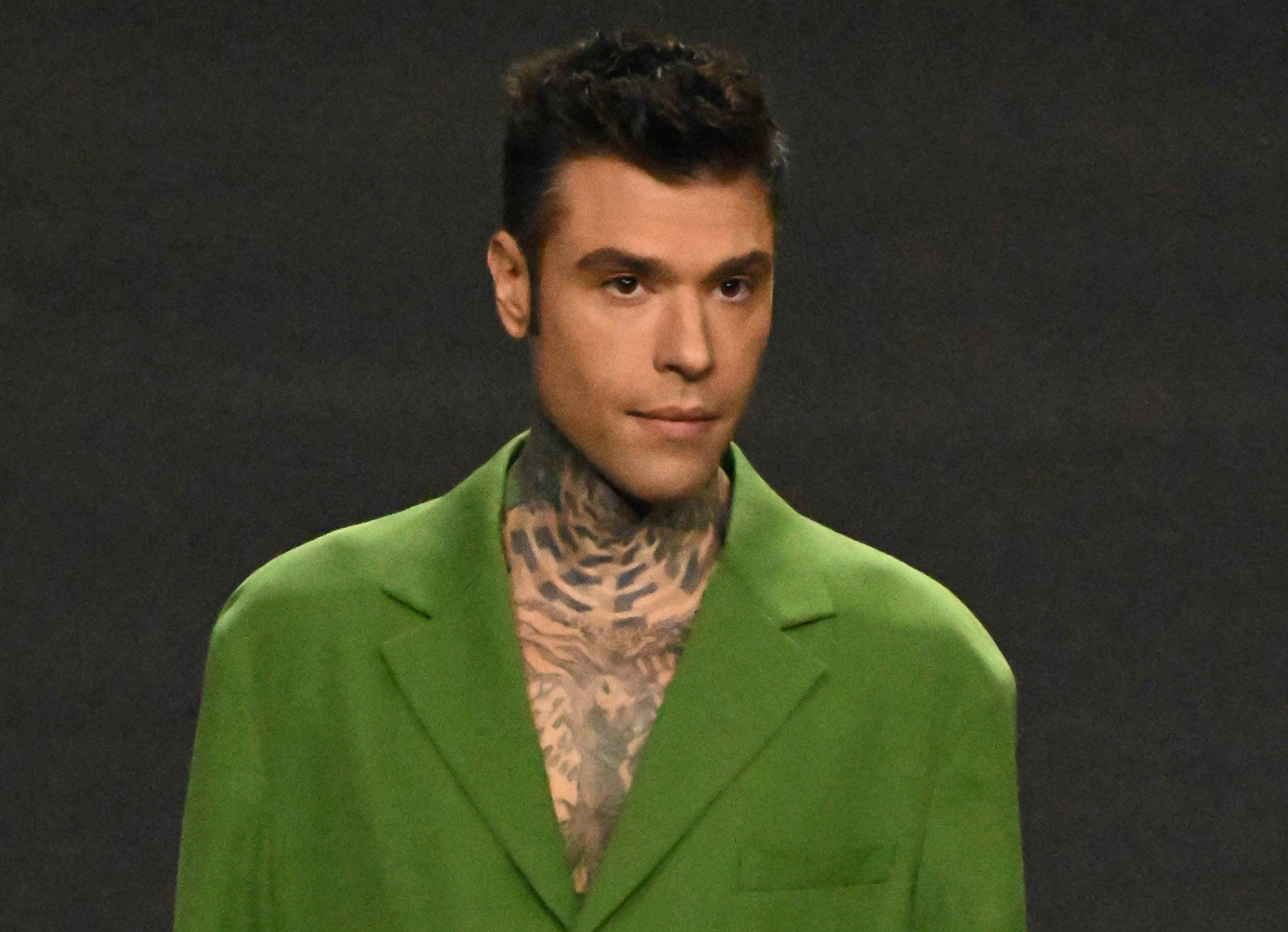 Scintille Fedez-Gramellini, il rapper: "Di essere l'idolo della sinistra non mi frega un caz..