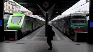 Sciopero oggi 10 gennaio, primo venerdì nero del 2025 per trasporti e scuola