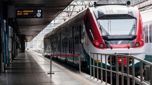 Sciopero personale Trenitalia il 14 aprile, stop treni per 8 ore