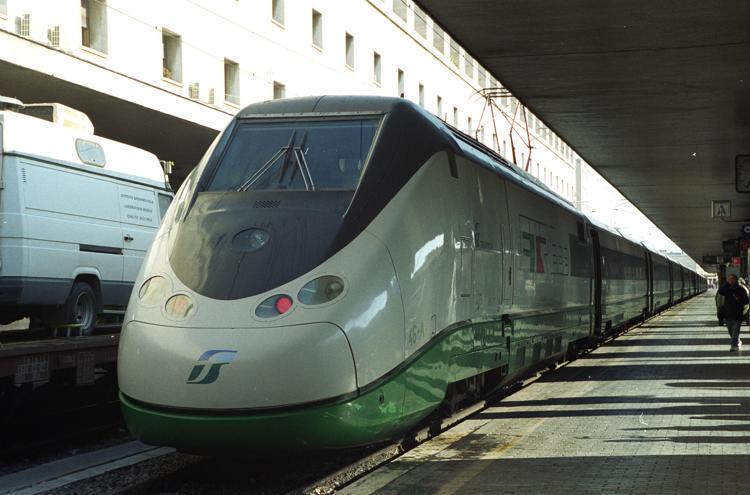Sciopero treni 14 aprile 2023, gli orari