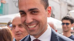 Scissione 5 stelle, sondaggio: Movimento cala al 6,9%, Di Maio al 4,7%