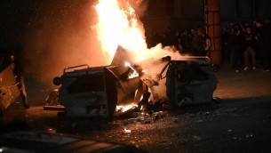 Scontri a Bologna, il sindaco Lepore: "Atti vandalici contro Sinagoga"