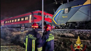 Scontro fra treni tra Faenza e Forlì, 17 feriti