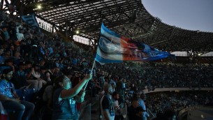 Scudetto Napoli, il tweet finto della Pro Vercelli fa boom