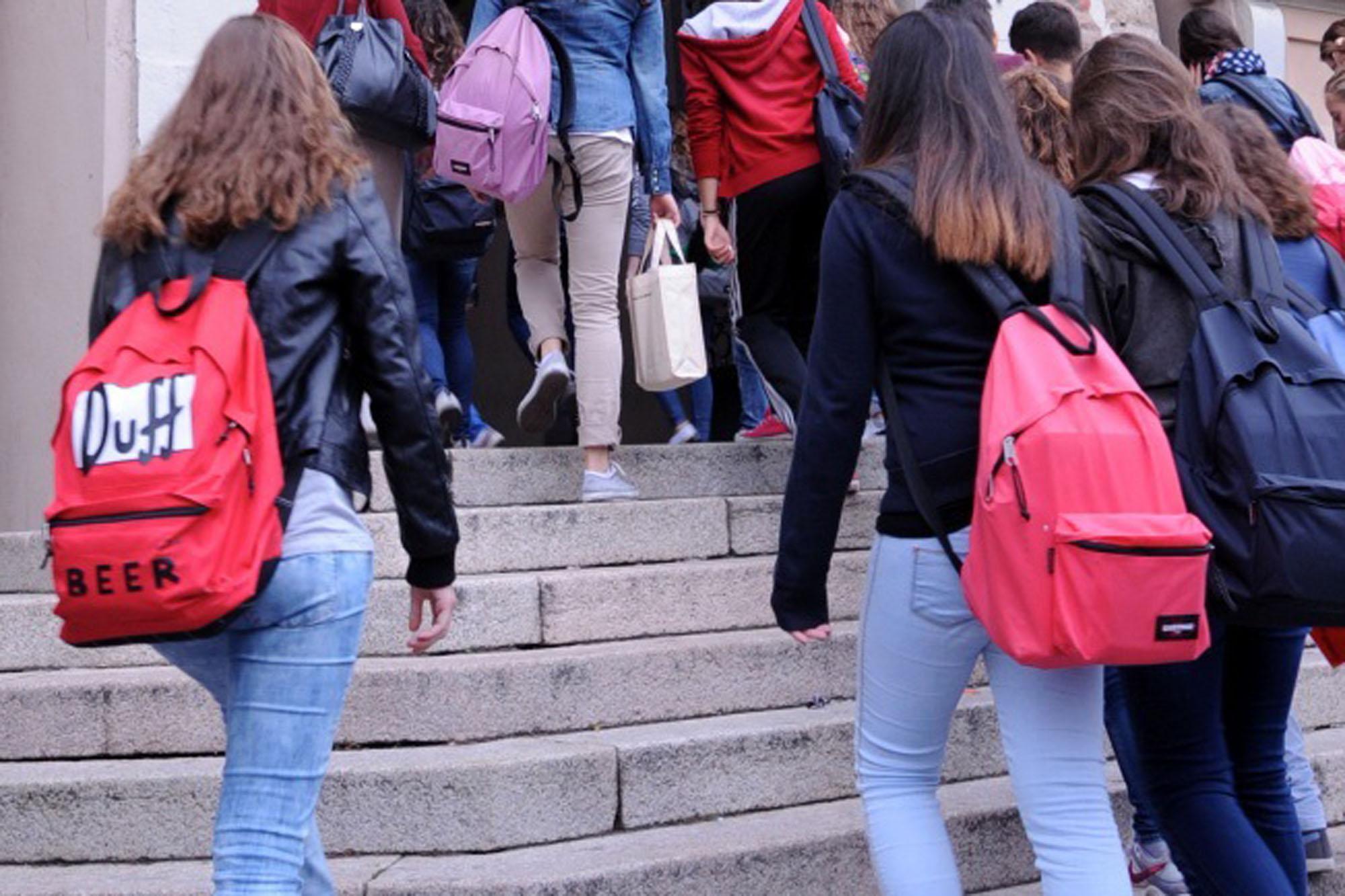 Scuola, "600 mln per materie Stem e nuovo Comitato Pari Opportunità"