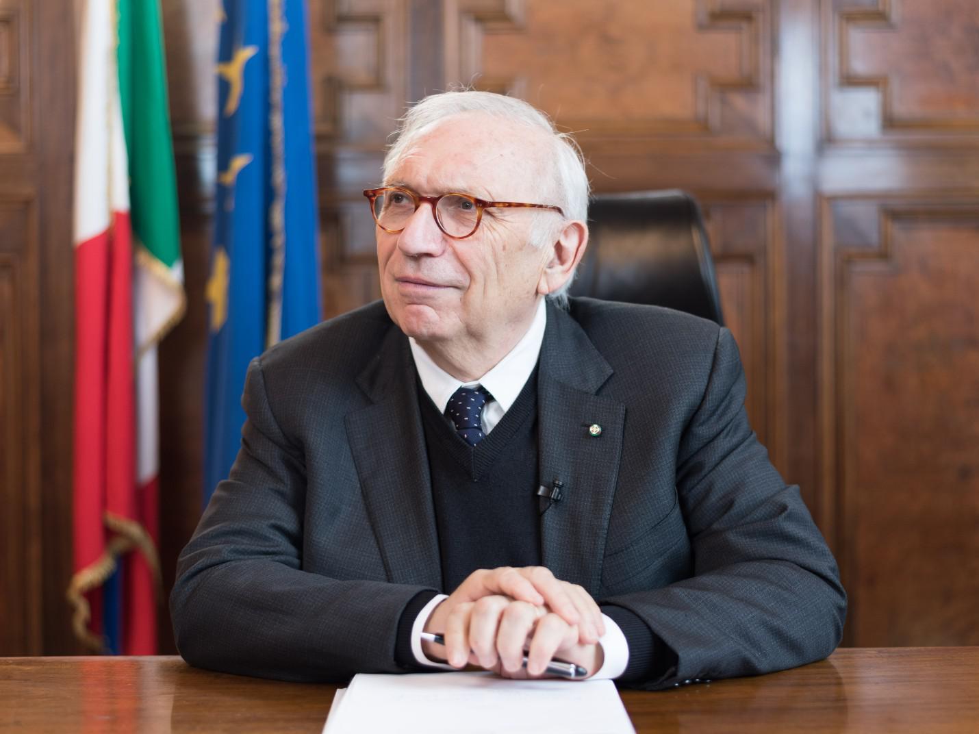 Scuola, Bianchi: "Nuovi esami in presenza per medie e superiori"