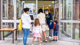 Scuola e Covid, Bianchi: "Dad? Solo per classi con contagi"