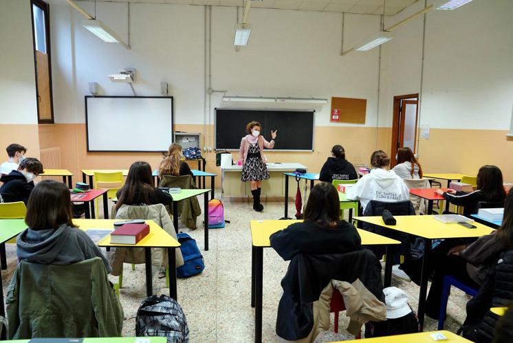 Scuola, governo conferma rientro da 10 gennaio