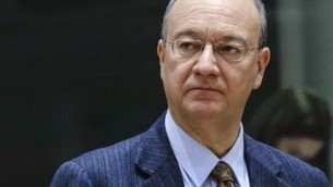 Scuola, Valditara: "L'istruzione tecnico professionale è strategica per un artigianato di qualità"