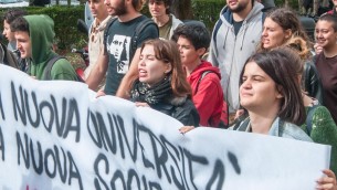 Scuola, venerdì 'no Meloni day' in 35 città