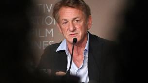 Sean Penn in Ucraina per girare documentario su invasione Russia