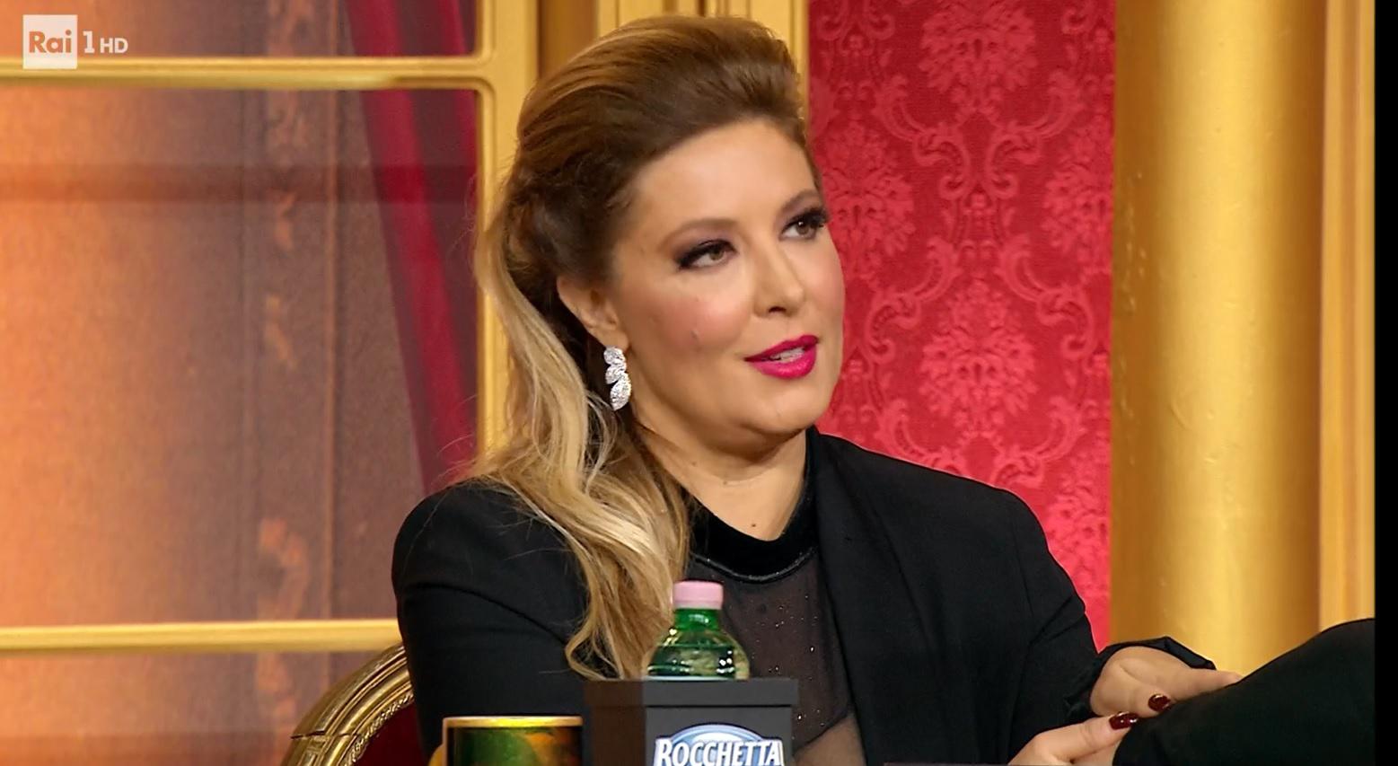 Selvaggia Lucarelli, il saluto di Milly Carlucci