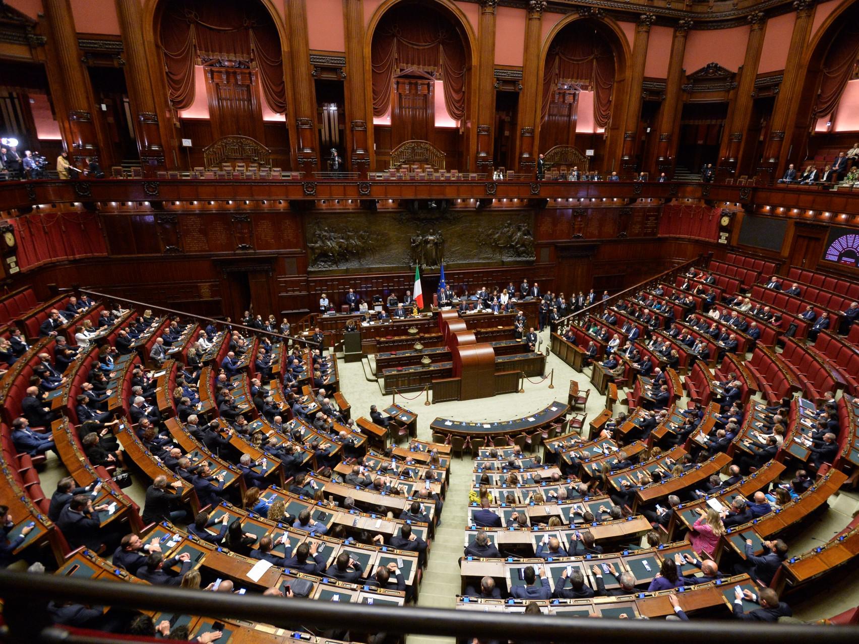 Senato lascia coda, Fdi blinda percorso: "Fontana alla Camera poi avanti come treni"