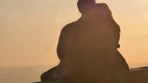 Sesso, digiuno intermittente aumenta il desiderio nei maschi: lo studio