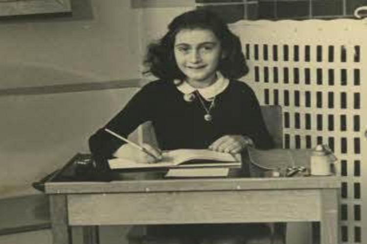 Shoah, è morta Hannah Goslar la migliore amica di Anna Frank
