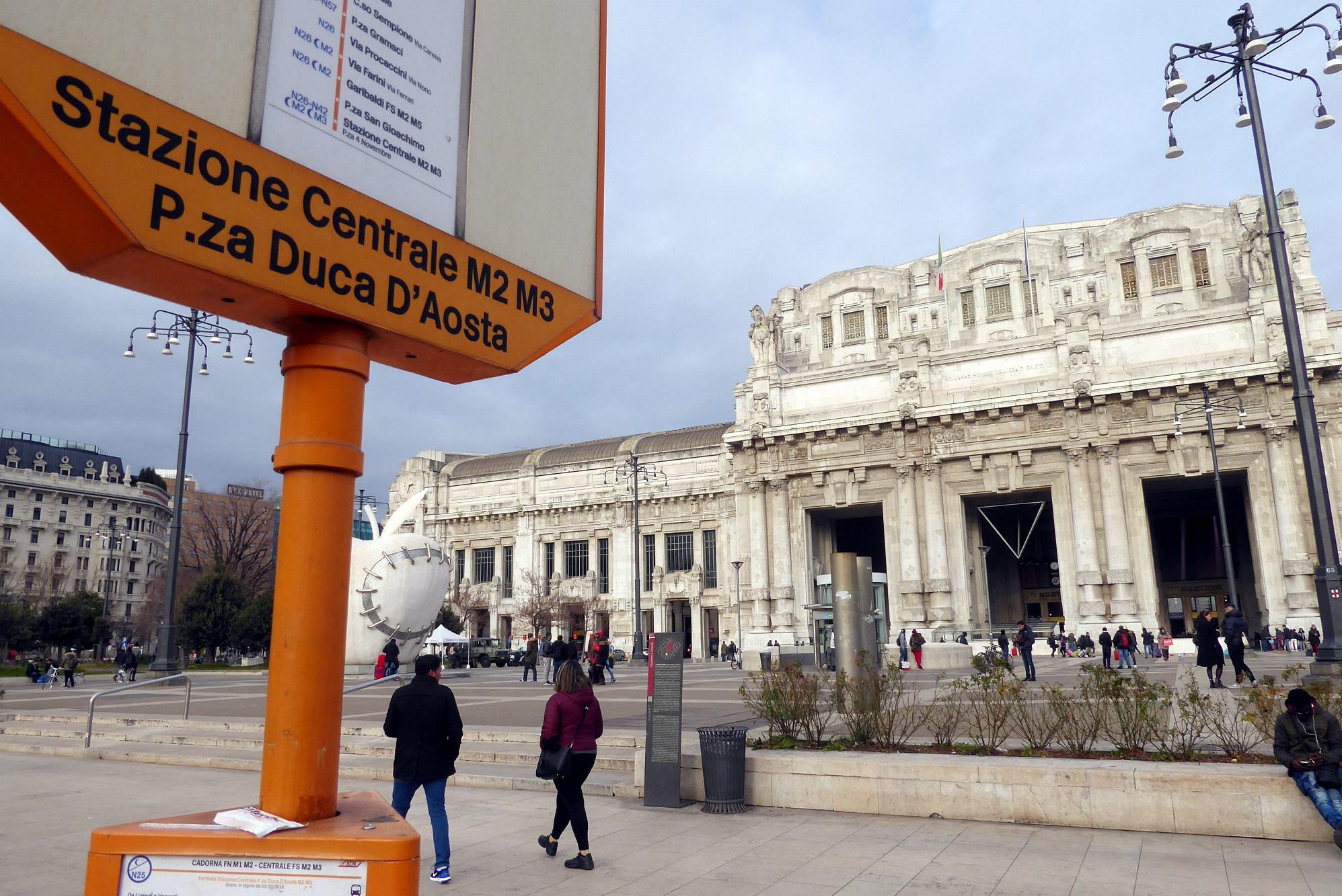 Sicurezza: store manager Milano, '5mila euro ogni mese per proteggere me e i miei ragazzi'