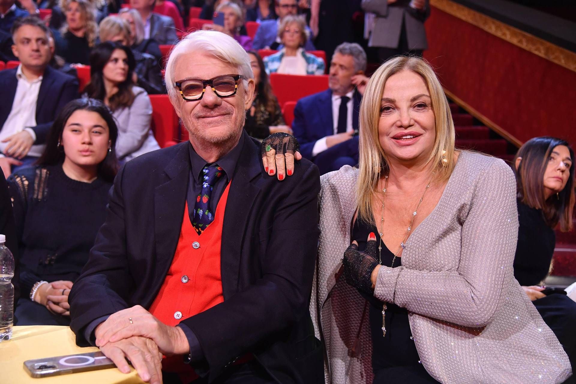 Simona Izzo, la gelosia per Ricky Tognazzi: "Lo controllo tutti i giorni"